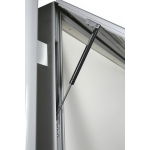 Exteri&eacute;rov&aacute; vitr&iacute;na CLASSIQUE v&yacute;klopn&aacute; 1080x1330 mm 16xA4