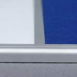 Kombinovaná tabule v ALU23 rámu 120x90 cm bílá magnetická/filcová
